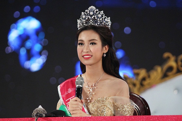 Hoa hậu Đỗ Mỹ Linh đã chinh phục được giấc mơ vương miện của mình sau khi thất bại ở cuộc thi nhan sắc trước đó.