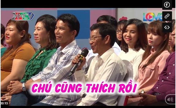 Nguyễn Hòe nhận được tình cảm từ phía nhà chàng trai. Ảnh: Cắt từ clip