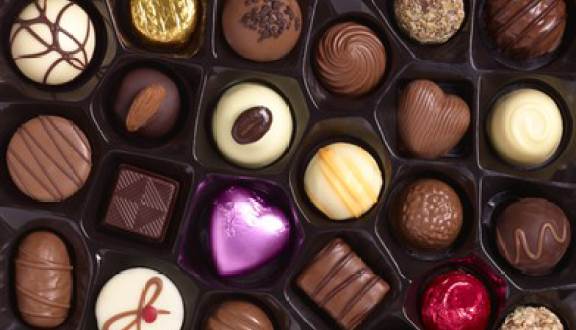 foody-mobile-sweeties-chocolates-royal-city-ha-noi-140717112252
