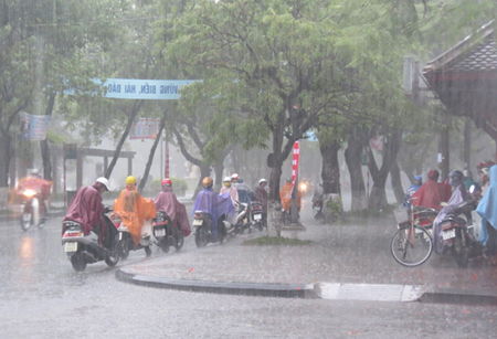 Dự báo thời tiết mới nhất: Hà Nội có mưa vài nơi, Sài Gòn ngày nắng