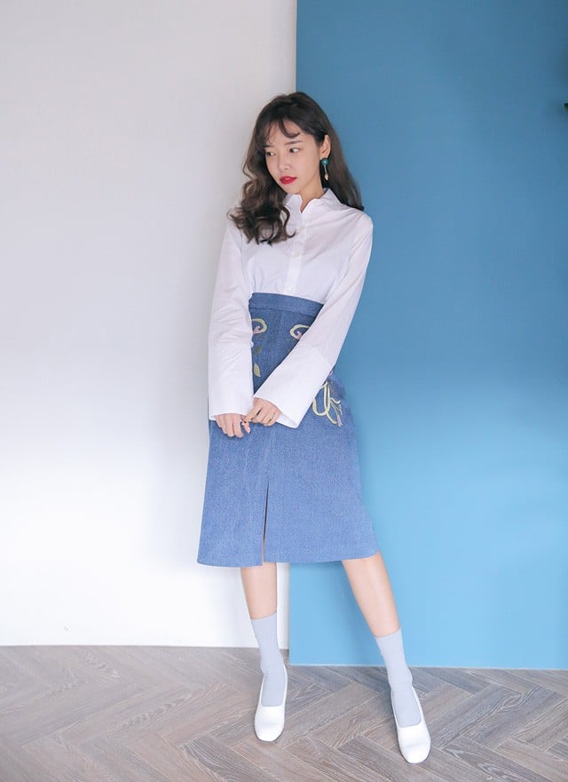 Set chân váy dài jean phong cách Hàn Quốc trẻ trung năng động Set áo sơ mi  tay ngắn mix cùng chân váy dài dáng xòe có túi hai bên kèm đai