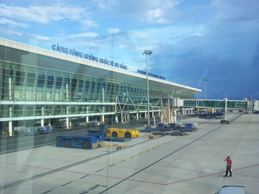 Dịp nghỉ lễ 30-4, 1-5 năm nay, lưu lượng các chuyến bay đến và đi tại sân bay quốc tế Đà Nẵngchủ yếu là chuyến bay nội địa