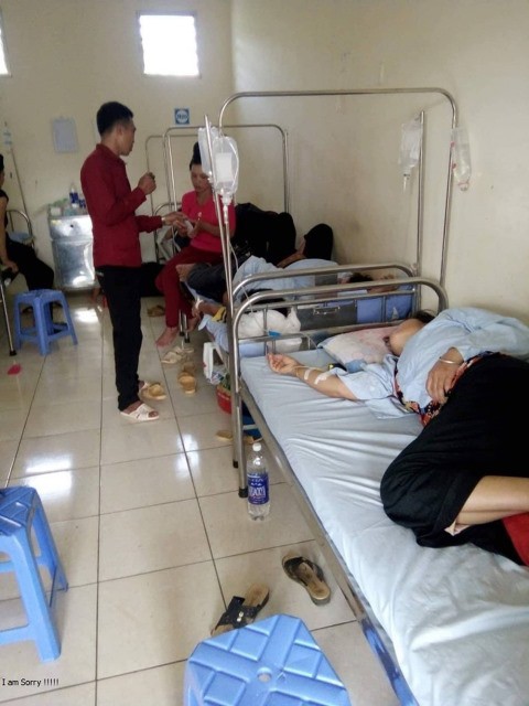 Vụ ngộ độc sau khi ăn cỗ cưới ở Sơn La khiến 261 người phải nhập viện bao gồm cả cô dâu chú rể