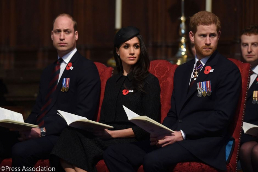 Trang phục đen là thứ bắt buộc trong hành lí của thành viên Hoàng gia Anh