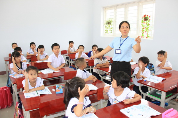 2 thành phố lớn là TP HCM và Hà Nội yêu cầu các trường không tổ chức dạy văn hóa trong kỳ nghỉ hè