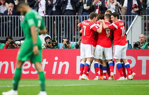 Đội tuyển Nga đã có trận ra quân thắng lợi khi giành trọn 3 điểm với tỷ số 5-0 