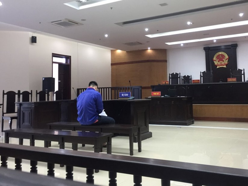 Sau phiên sơ thẩm, Cao Mạnh Hùng bị tuyên án 24 tháng tù giam. Tuy nhiên gia đình nạn nhân đã gửi đơn kháng cáo vì mức án quá nhẹ. Bản thân Cao Xuân Hùng cũng gửi đơn kháng án vì cho rằng mình không có tội