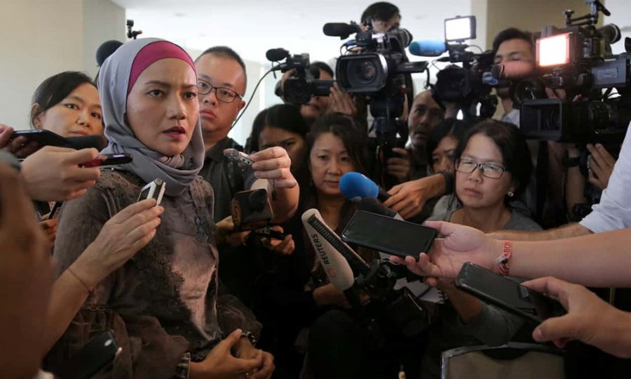 Một người thân của nạn nhân MH370 trả lời phỏng vấn