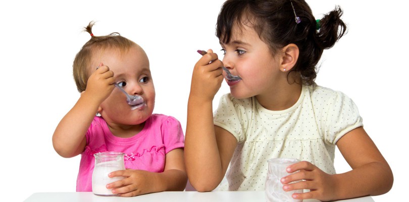 yogurt-kids-friendly-1620x800-810x400