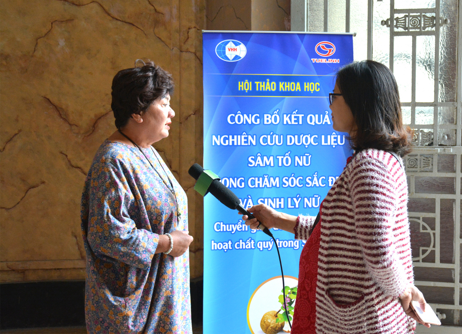 Bác sỹ Nguyễn Thị Kim Dung - Phó Giám đốc viện Sức khỏe sinh sản (RAFH) phát biểu tại buổi Hội thảo