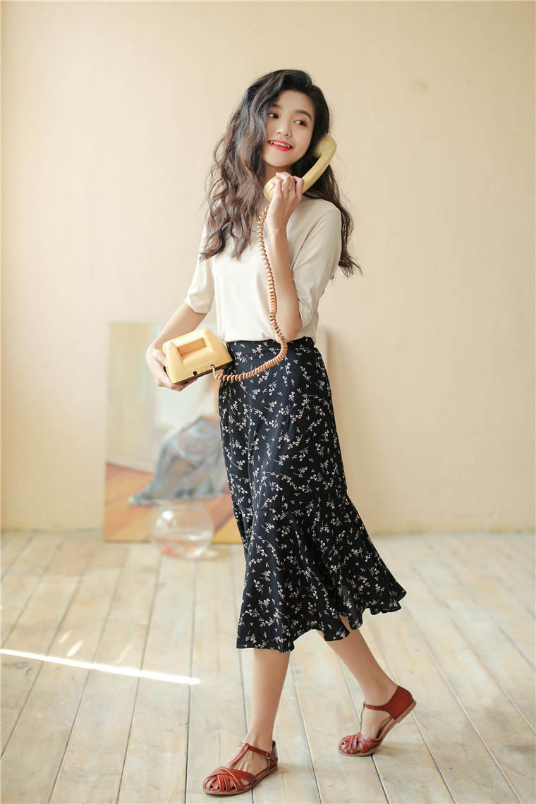 Chân váy dài họa tiết hoa nhí phong cách vintage dáng xòe cá tính CV160   Shopee Việt Nam