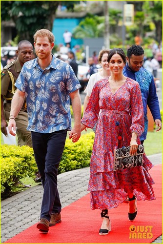 Mới đây, Hoàng tử Harry và Công nương Meghan Markle đến thăm Đại học Nam Thái Bình Dương ở Fiji, Australia.  