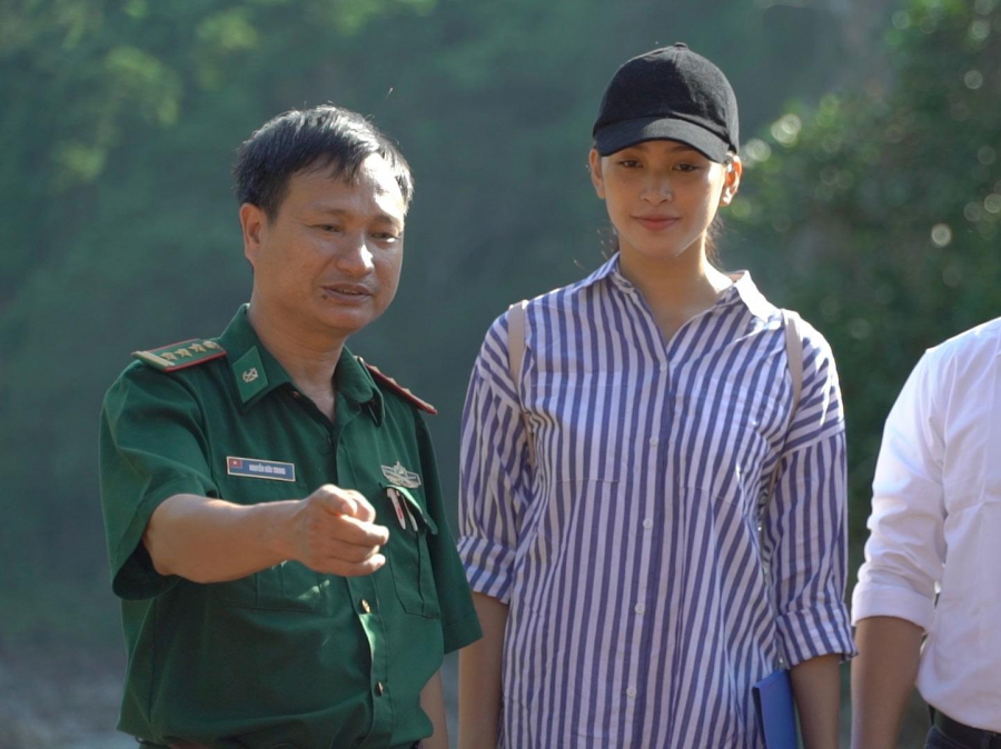 Hoa hậu Trần Tiểu Vy đã bắt tay thực hiện dự án nhân ái mang nước sạch về với bà con Bản Nịu, xã Thượng Trạch, huyện Bố Trạch, tỉnh Quảng Bình.    