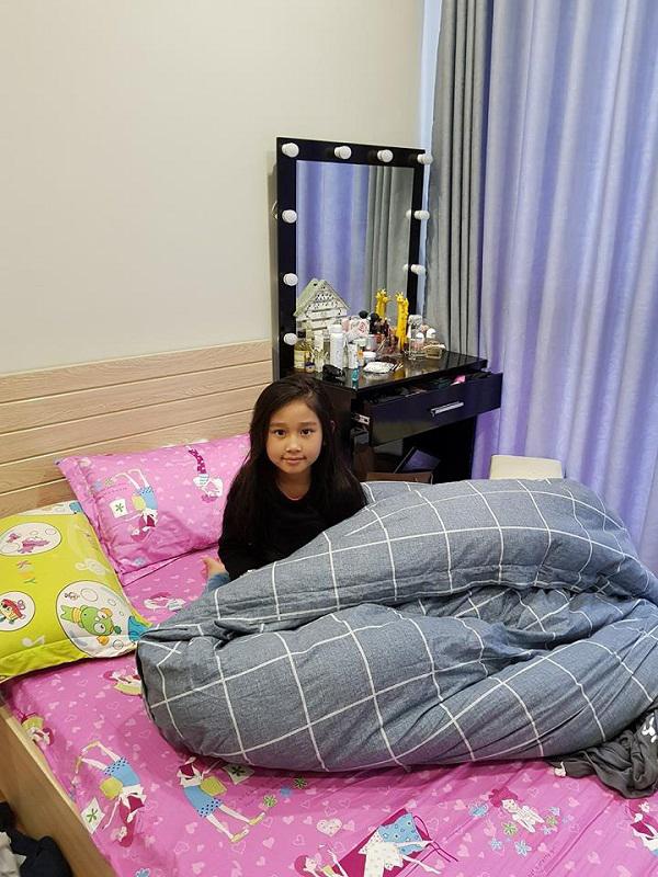 Phòng ngủ đáng yêu của cô con gái đầu lòng xinh xắn nhà Minh Tiệp - Thùy Dương.