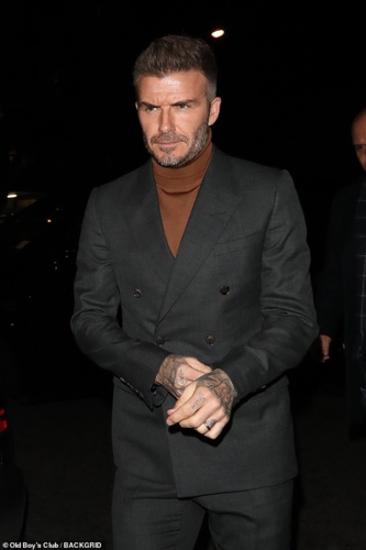 David Beckham xuất hiện với vẻ ngoài lịch lãm và ấn tượng.