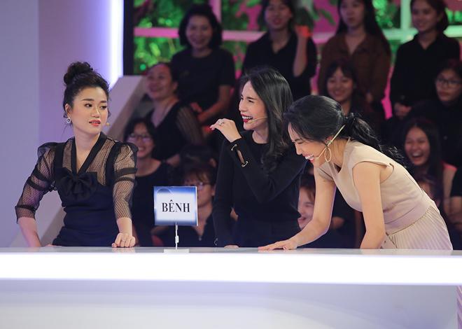 Thủy Tiên lại cho rằng phụ nữ lúc quyến rũ nhất là có một thân hình “nóng bỏng” và “sexy”