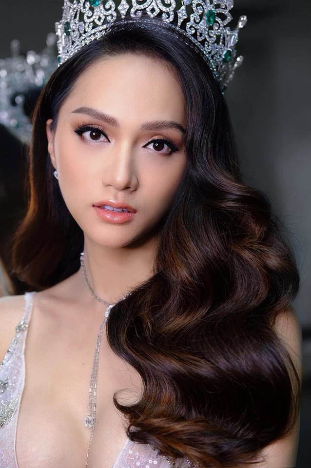Hoa hậu chuyển giới quốc tế 2018 Hương Giang xinh đẹp và đẳng cấp ngày trở lại Thái Lan để quảng bá mùa giải mới.     