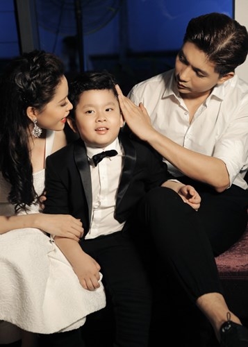 Gia đình nhỏ của Trương Quỳnh Anh và Tim.