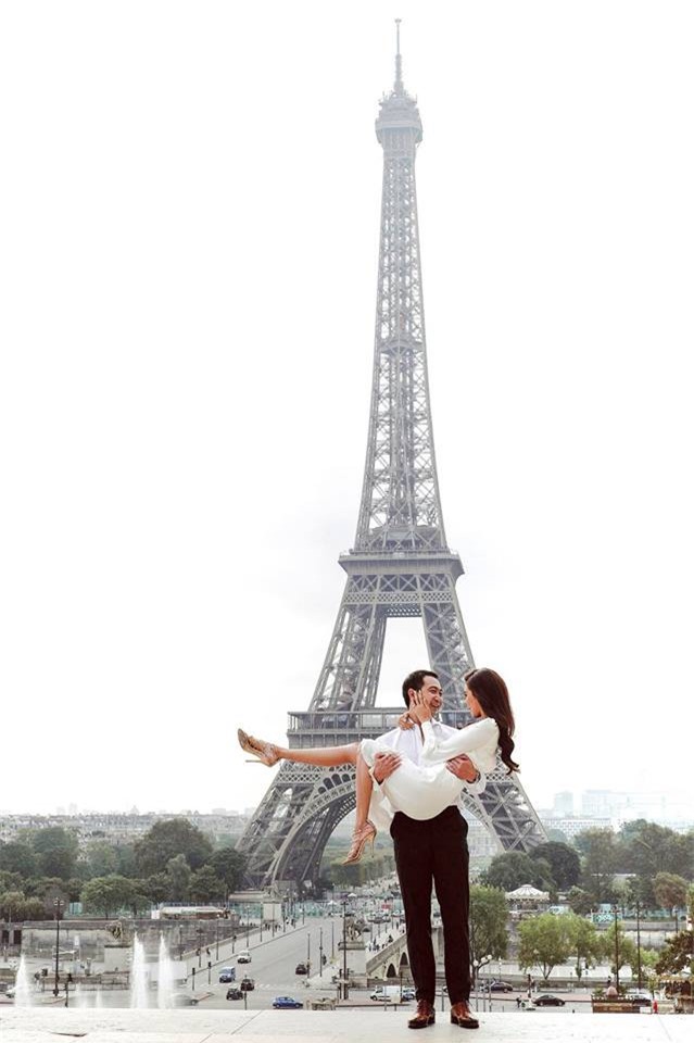 Bộ ảnh cưới ngọt ngào của Lan Khuê và ông xã đại gia tại Paris, Pháp.  