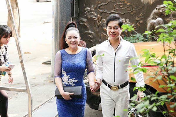 Cả Như Quỳnh và Ngọc Sơn đều phủ nhận tin đồn cưới xin.    