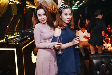 Lưu Hương Giang và Lưu Thiên Hương đều thành công trên con đường mình chọn.