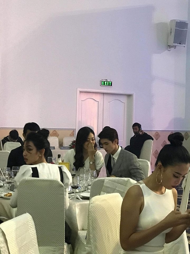 Thời gian qua, nghi vấn về mối quan hệ tình cảm của Á hậu Phương Nga và nam diễn viên Bình An trở thành đề tài bàn tán sôi nổi trong dư luận. Chưa một lần xác nhận mối quan hệ tình cảm nhưng cả hai thường xuyên bị