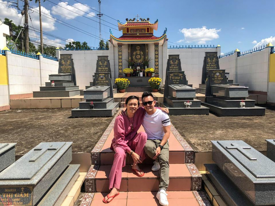 Sau 9 năm sống và học tập ở Mỹ, Thành Vinh về Việt Nam thăm quê nên cảm xúc của anh rất bồi hồi. Vì vậy, chuyến đi này rất đặc biệt với anh.    