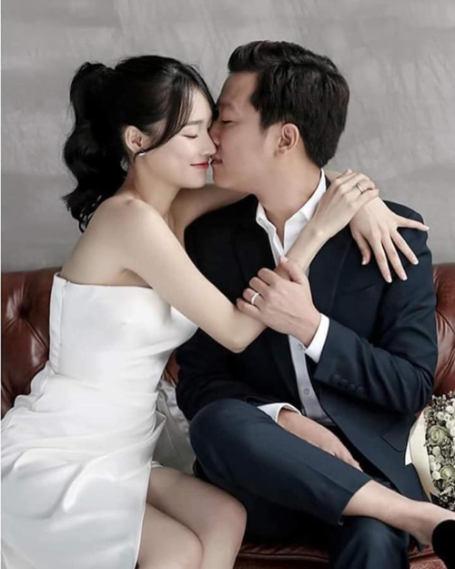 Trường Giang khoe hai vợ chồng sống rất hạnh phúc sau 5 tháng kết hôn.