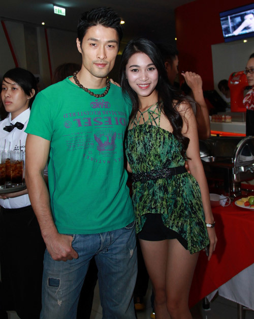 Tính đến thời điểm hiện tại, Nhung Kate và Johnny Trí Nguyễn đã ở bên nhau khoảng 7 năm.  