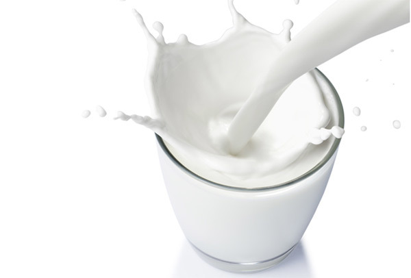 benefits-of-milk-for-skin