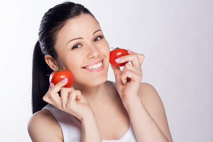 Beauty-Benefits-Of-Tomatoes