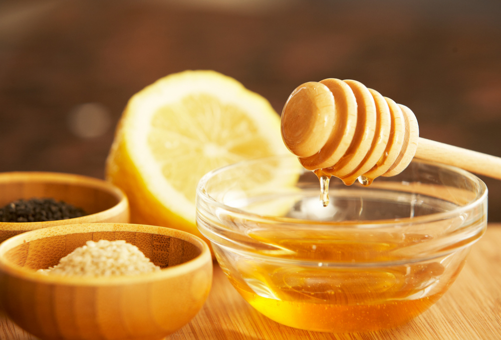 honey-lemon-water