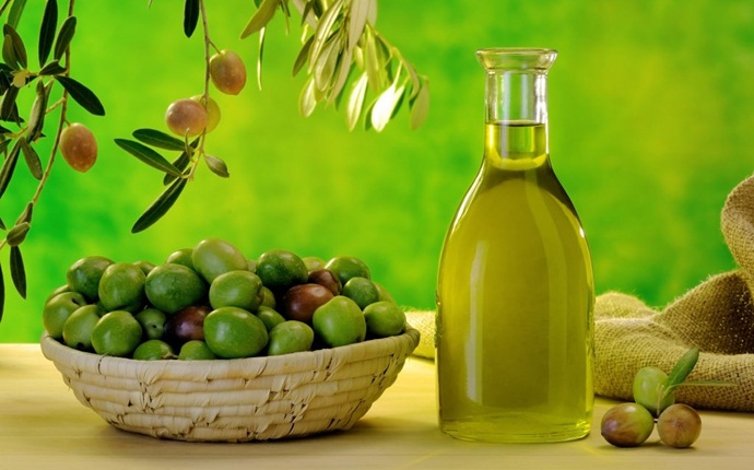 aloe-vera-gel-olive-oil-a