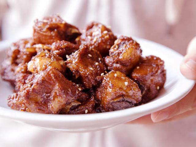 con-dau-nau-suon-rim-chua-ngot-me-chong-an-xong-cham-diem-10-simplifed-sweet-and-sour-ribs-11-1548087664-415-width640height480