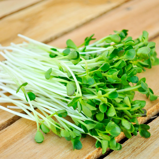 Clip: 12 loại rau củ quả tuyệt đối không nấu chín khi ăn