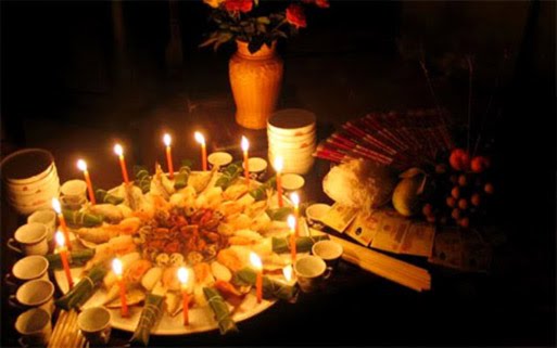 Văn khấn tổ tiên, thần linh và chúng sinh chuẩn nhất cho RẰM THÁNG 7