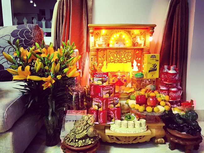 Cúng Thần Tài – Ông Địa phải biết điều gia đình luôn có lộc suốt năm, tiền đếm mỏi tay không hết