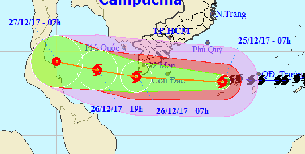 Bão số 16 - Tembin: Trưa nay bão giật cấp 12 sẽ càn quét đất liền, bà con cần phòng tránh GẤP