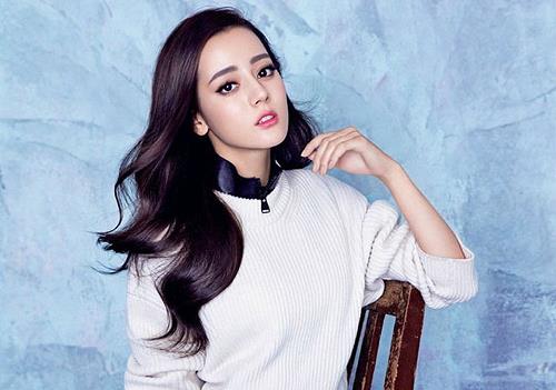 Phụ nữ xinh đẹp đến mấy nhưng có nét tướng này: Mệnh Cô Thần Quả Tú, tình duyên trắc trở cả đời