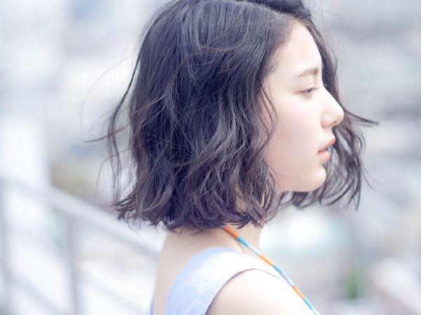 Đàn bà có mệnh khổ, đường tình duyên lận đận đều có chung 5 dấu hiệu này