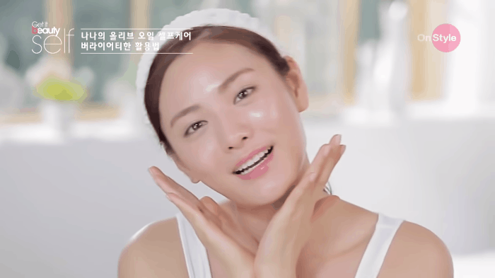 Học lỏm 4 tips chăm sóc da và làm đẹp của các sao Hàn trong chương trình làm đẹp