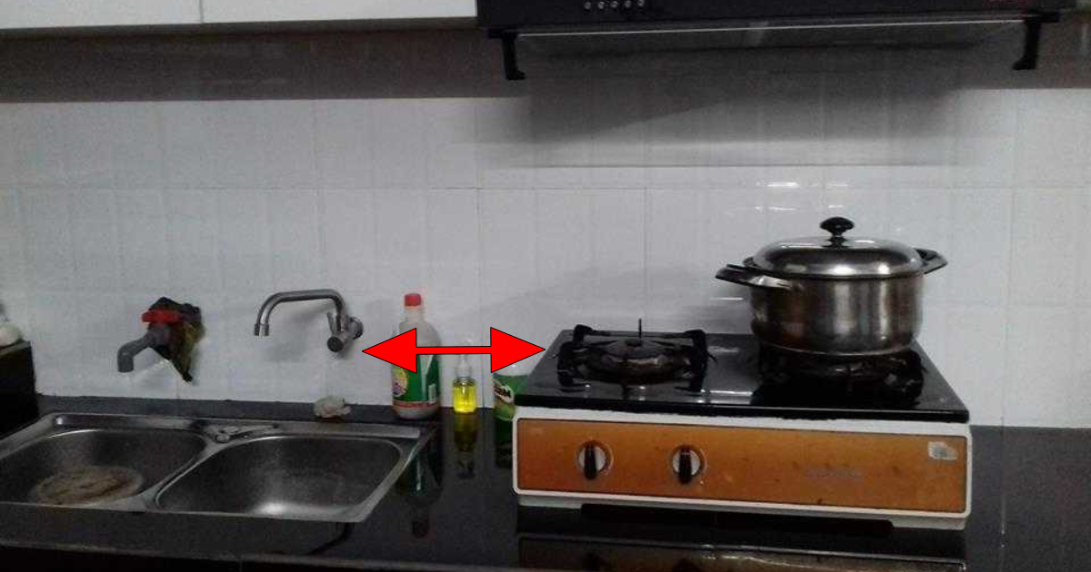 Lọ hoa trên bàn thờ đặt bên trái hay bên phải mới đúng? Nhiều nhà tưởng đơn giản nhưng lại làm sai