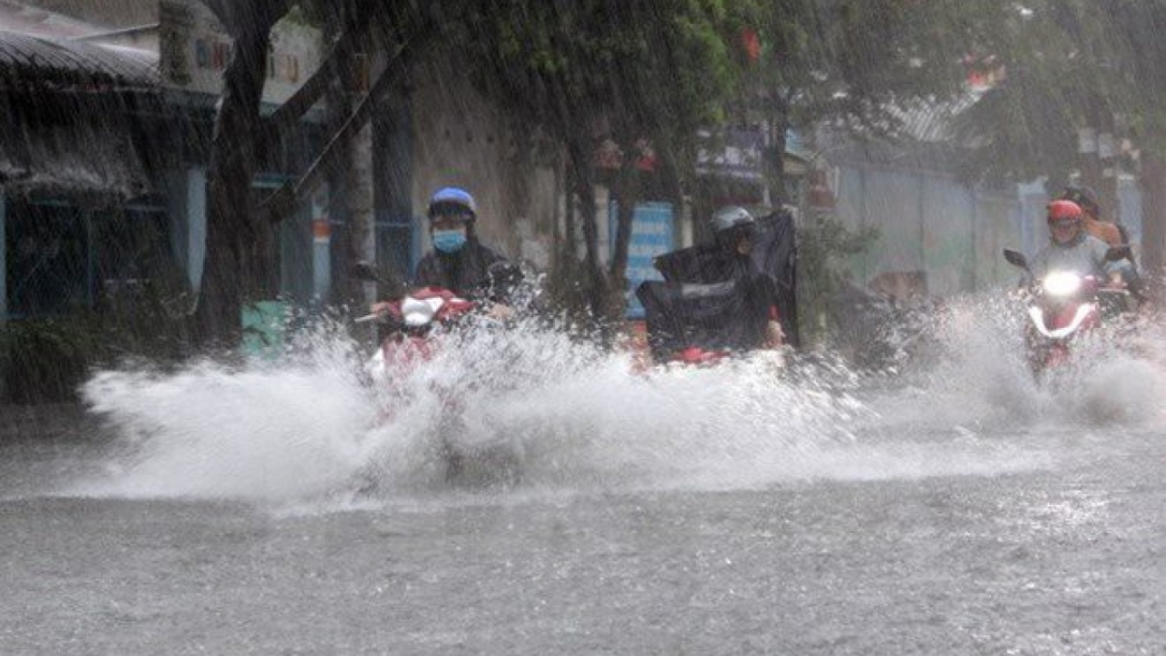 Mưa lớn kéo dài tới bao giờ?