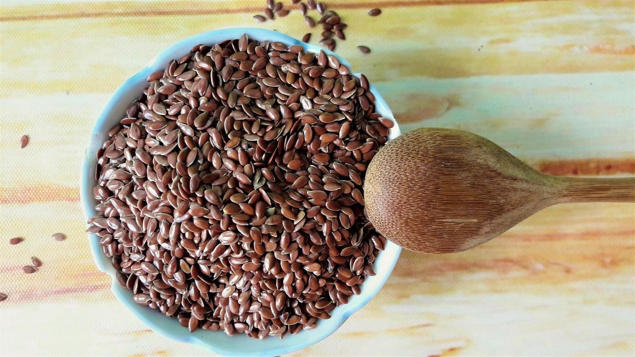 4 loại hạt siêu giàu omega-3 tốt cho tim mạch, giúp giảm cân, hạ mỡ máu hiệu quả