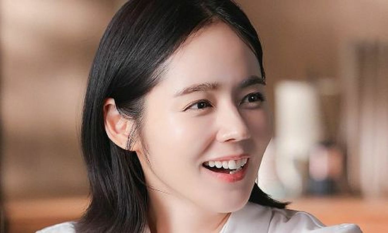 Mỹ nhân sở hữu chiếc mũi đẹp số 1 Hàn Quốc dưỡng nhan nhờ bí quyết khiến dân tình không ngờ