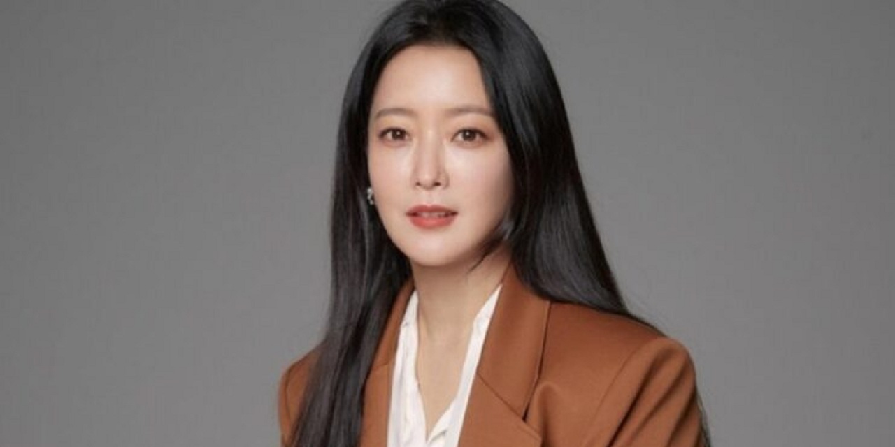 'Đệ nhất mỹ nhân xứ Hàn' dùng loại dầu quen thuộc này để bảo dưỡng nhan sắc tuổi 47
