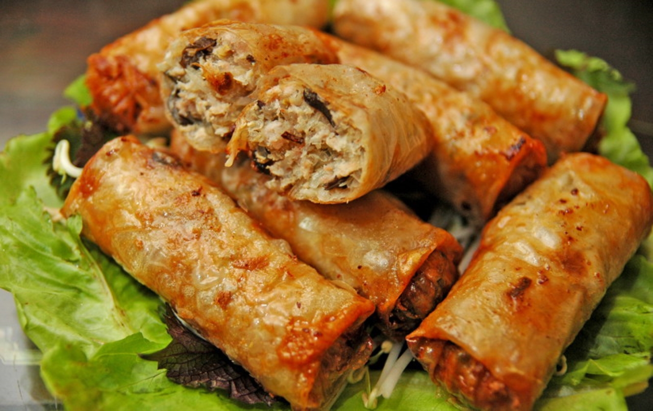 Hướng dẫn cách làm nem rán truyền thống đơn giản, dễ dàng và giòn ngon