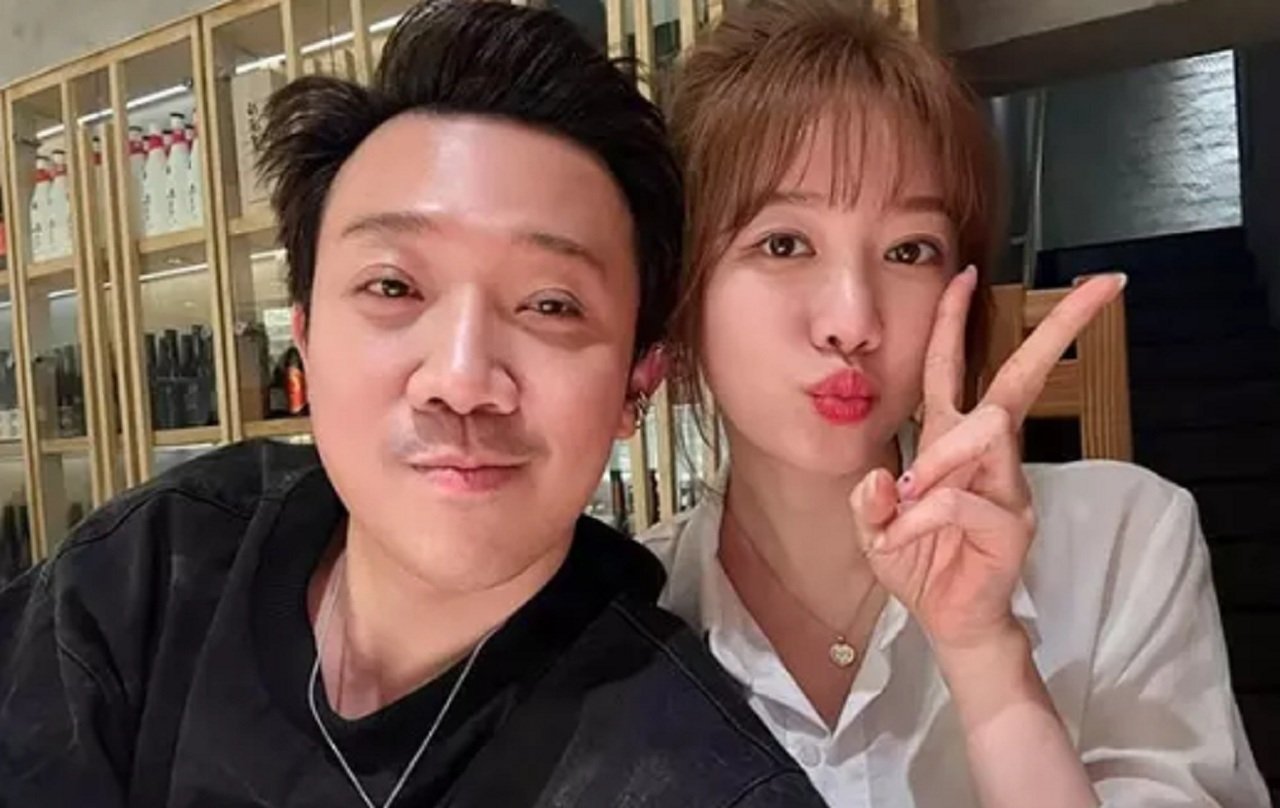 Trấn Thành nhắn nhủ điều đặc biệt đến Hari Won sau 8 năm bên nhau, gọi vợ bằng từ đặc biệt