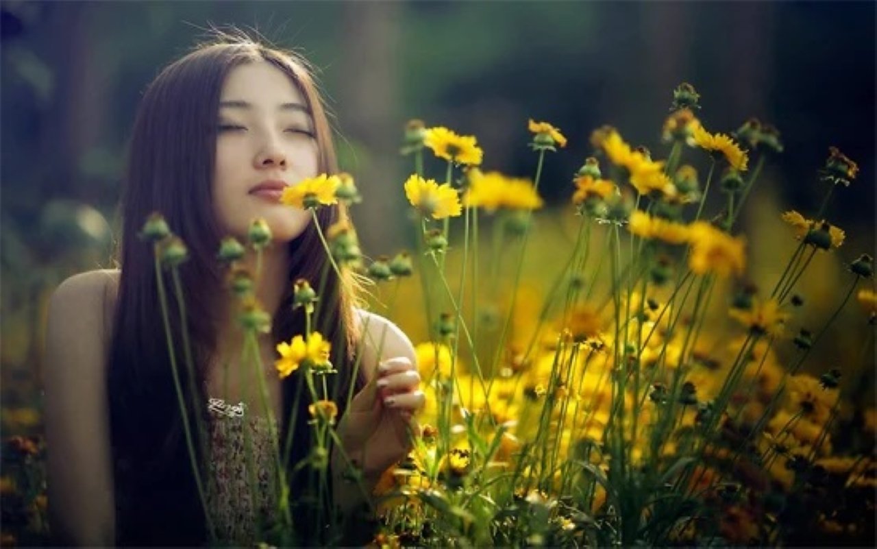 Chị em hãy ghi nhớ là đừng bao giờ cho phép bất kỳ người đàn ông trở thành người nắm giữ cuộc sống của bạn. (Ảnh minh họa)