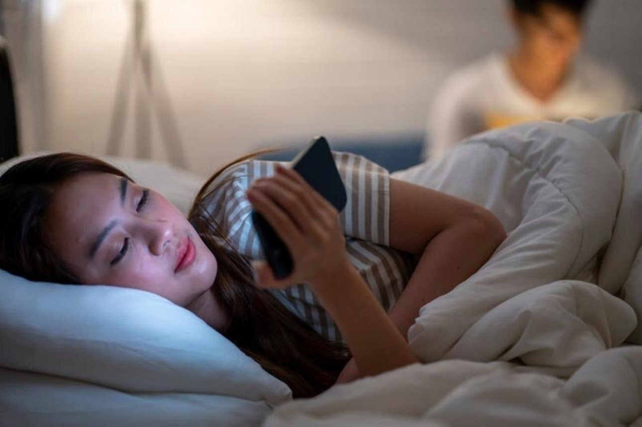 Thói quen ngủ quá nhiều hoặc ngủ quá ít đều gia tăng đột quỵ. (Ảnh minh họa)